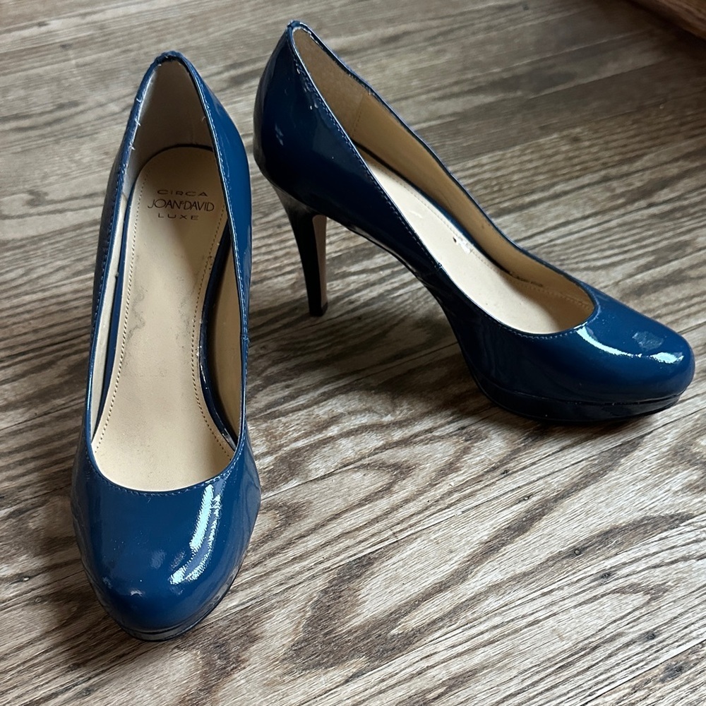 Joanne and David circa Luxe patent leather platform pump blue teal size 6.5 EUC